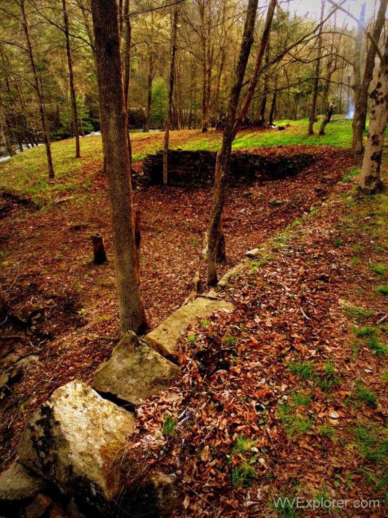 Alfred Beckley Mill Stone ruin at Alfred Beckley Mill