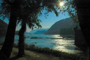 The Shenandoah River sweeps toward ts confluence with the Potomac.