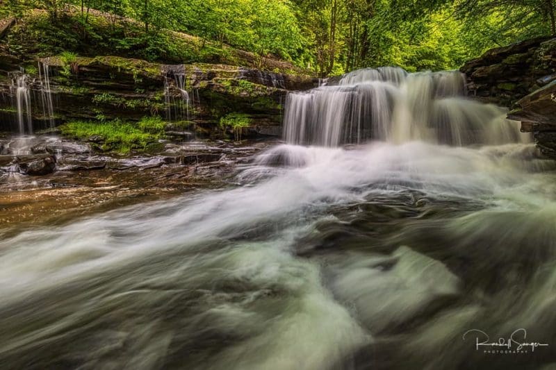 The largest waterfall on Dunloup Creek, Dunloup Falls is a well-known landmark near the ghost town of Thurmond, West Virginia.
