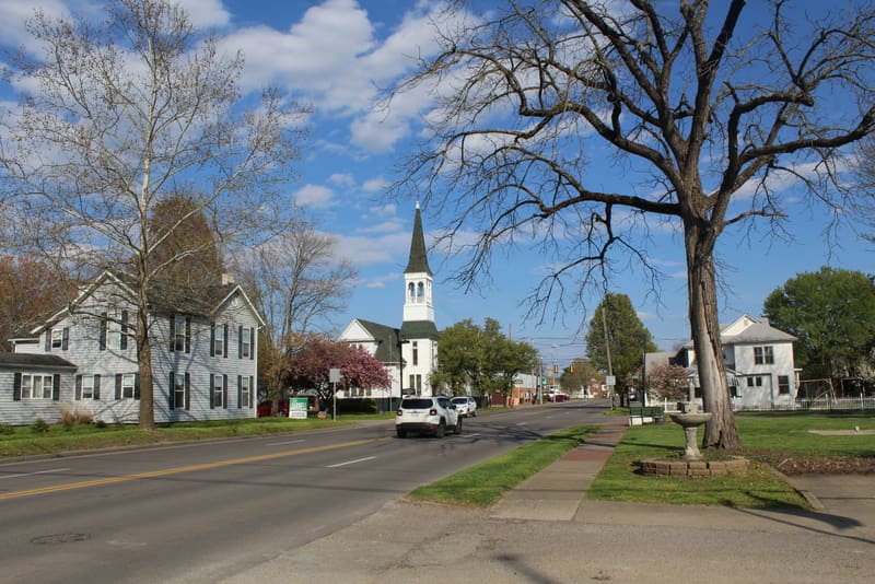 Ceredo, WV (West Virginia), lies along the Ohio River in western West Virginia.