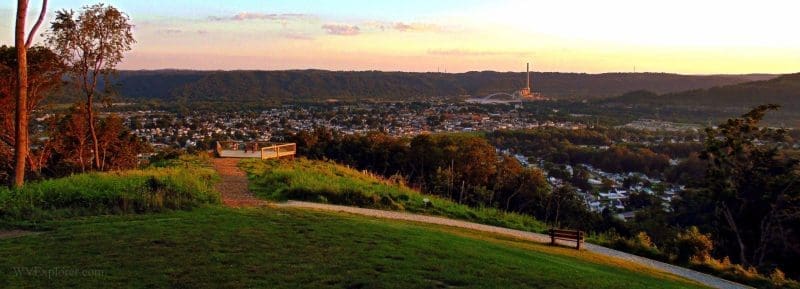 Moundsville, West Virginia, as seen from Grand Vue Park