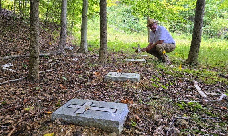 Hawks Nest Tunnel Disaster Cemetery