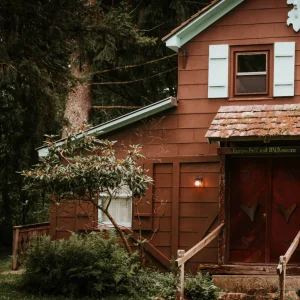 Beekeepers Inn at Helvetia